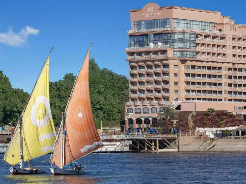 Sonesta St. Geroge Luxor von außen